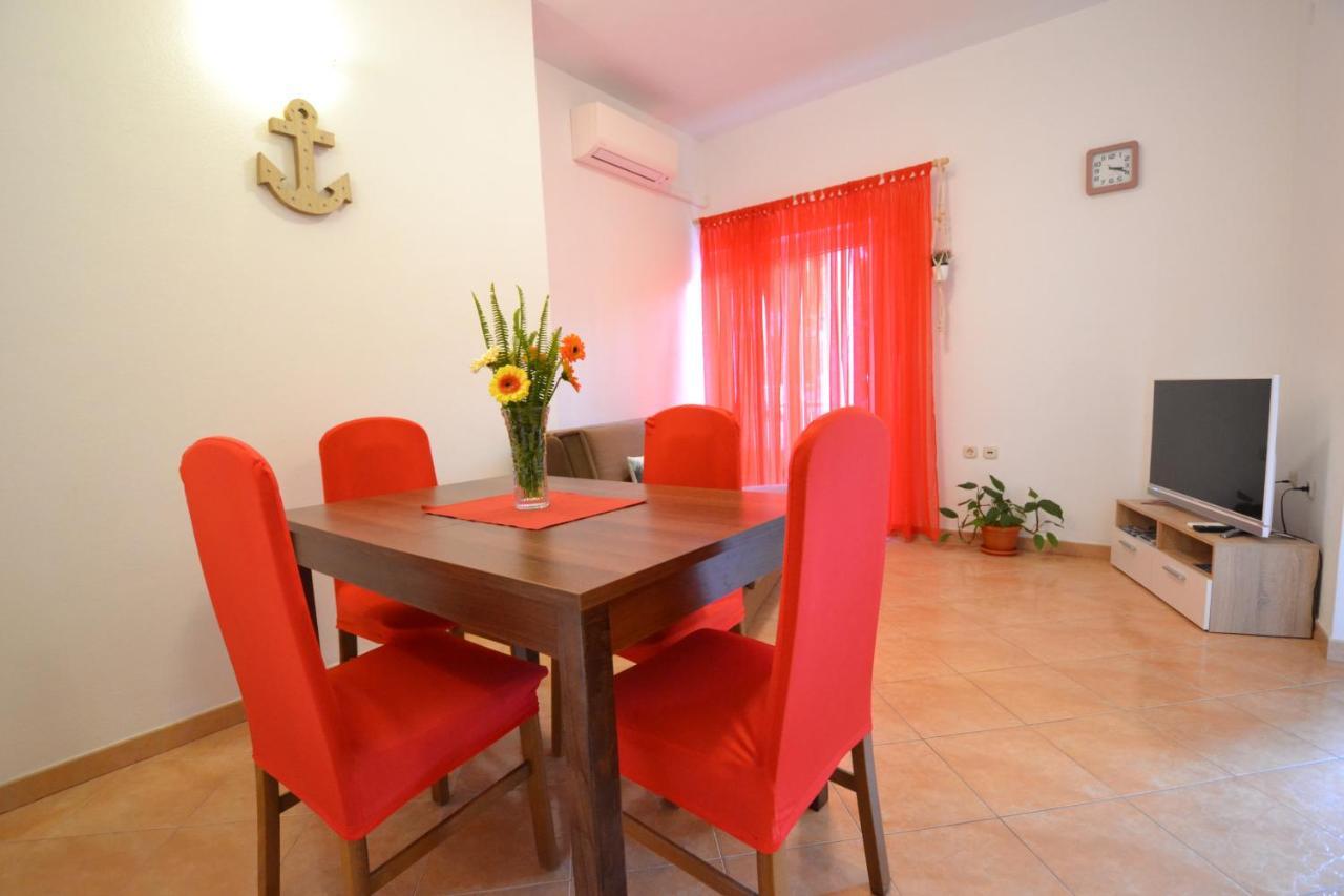 Apartmani Antonia Nakic -Stobrec Split Exterior photo
